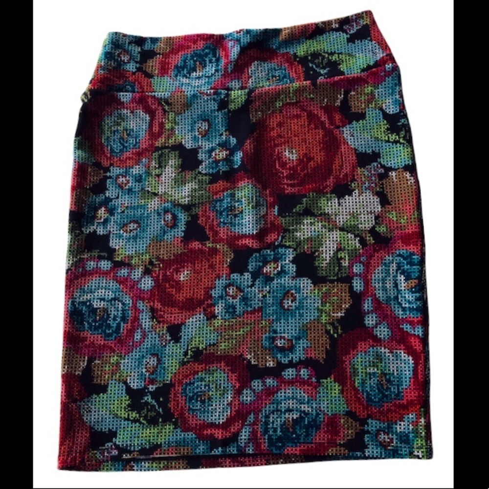 LulaRoe Cassie floral roses pencil skirt L